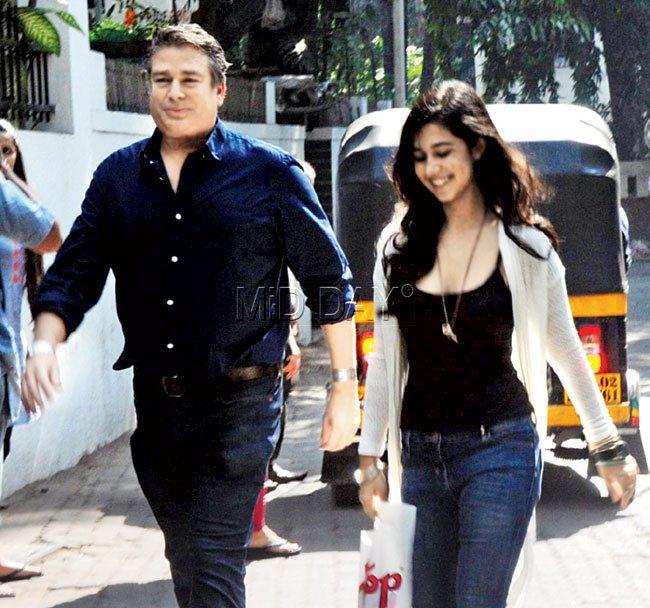 Karan Kapoor and daughter Aliya clicked outside Shashi Kapoor's residence in Mumbai.