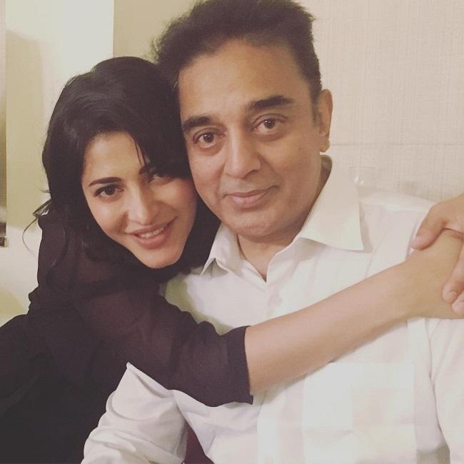 Not many know that Shruti Haasan started crooning at the tender age of six. She did playback singing for the song Jaago Gori in the film Chachi 420, which starred her father Kamal Haasan. Shruti has sung for many Hindi and Telugu films.