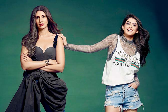 Shweta Bachchan Nanda's daughter Navya Naveli is a social media sensation already. In December 2018, Navya turned 21. The entire Bachchan clan dotes on Navya. She is often spotted hanging out with grandpa and megastar Abhishek Bachchan and also frequently appears on his social media handles.