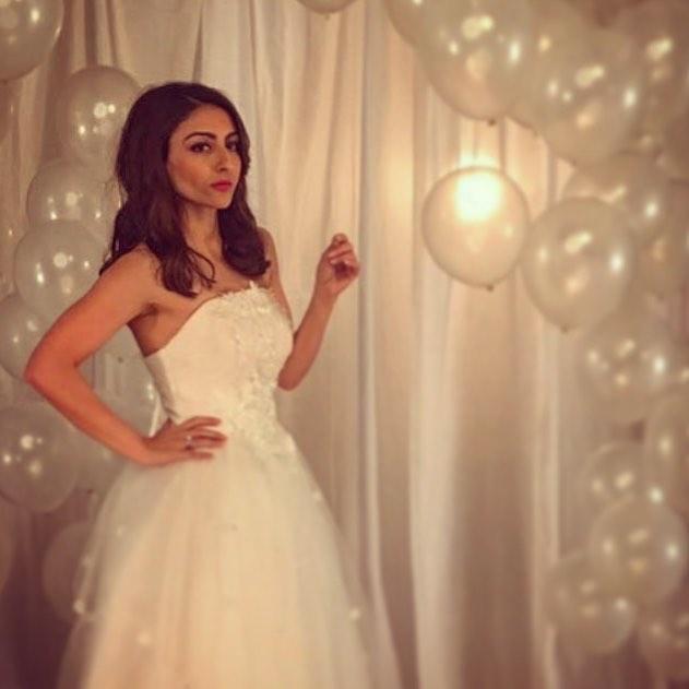 Soha Ali Khan attended The British School, New Delhi and studied modern history at Balliol College, Oxford and earned a Masters degree in International Relations from the London School of Economics and Political Science.