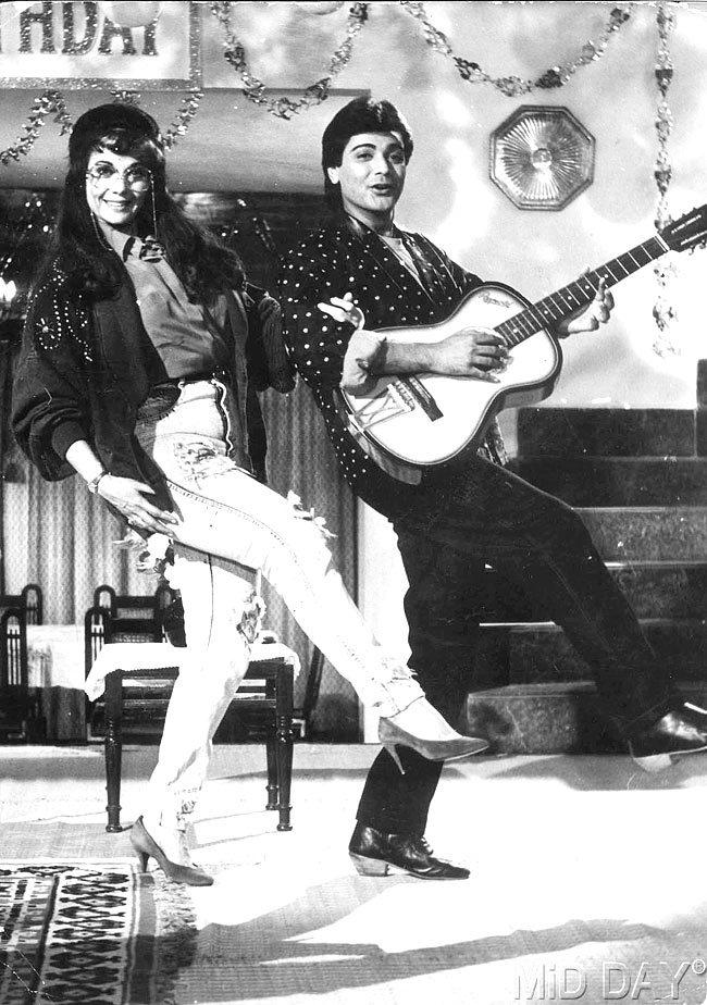 Mumtaz: Before she became popular, people from the industry mostly referred to Mumtaz as the actress with a pug nose who had no chance of making it. Post her success, the same criticised nose became among her admired features. In picture: A still from film 'Aandhiyan' starring Mumtaz and Prasenjit.