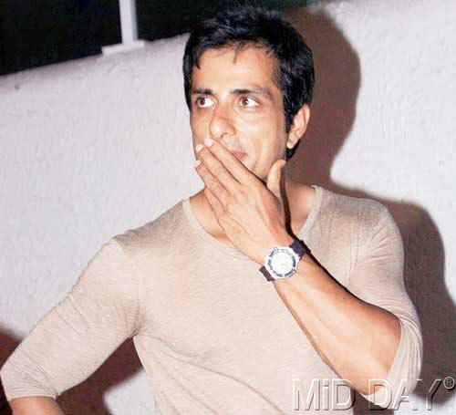 Sonu Sood: As a struggler, Sonu Sood once had to pay a bribe to get an entry into the Film City Studio.
