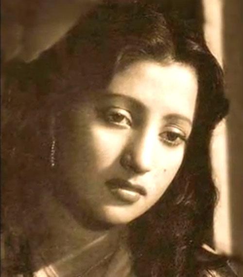 Suchitra Sen was born on April 6, 1931, in Pabna District, which is now in Bangladesh.