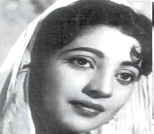 Sen was nominated for the Best Actress for her performance in Aandhi (1975) in which her role was said to be inspired by Indira Gandhi. While she did not win the award, co-star Sanjeev Kumar walked away with the Best Actor trophy.
