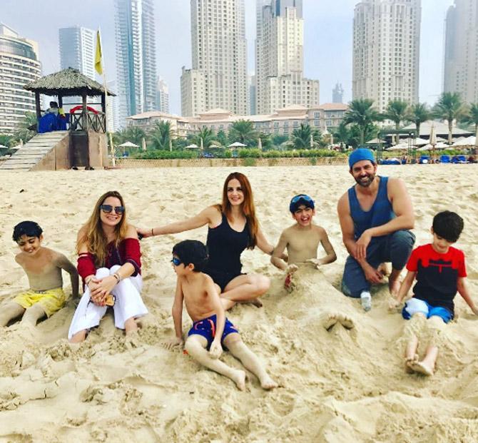 Sussanne Khan and Hrithik Roshan enjoy building sandcastles with kids Hrehaan and Hridhaan on their beach holiday. Going by these pictures, Sussanne surely seems to be the pillar of her family.