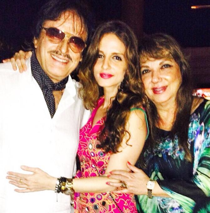 Born on October 26, 1978, Sussanne Khan is the youngest daughter of actor-filmmaker Sanjay Khan and former actress-designer Zarine Katrak Khan. Sussanne has three siblings - elder sisters - Farah Khan Ali (married to DJ Aqeel) and Simone Khan (married to Ajay Arora) and younger brother-actor Zayed Khan. 