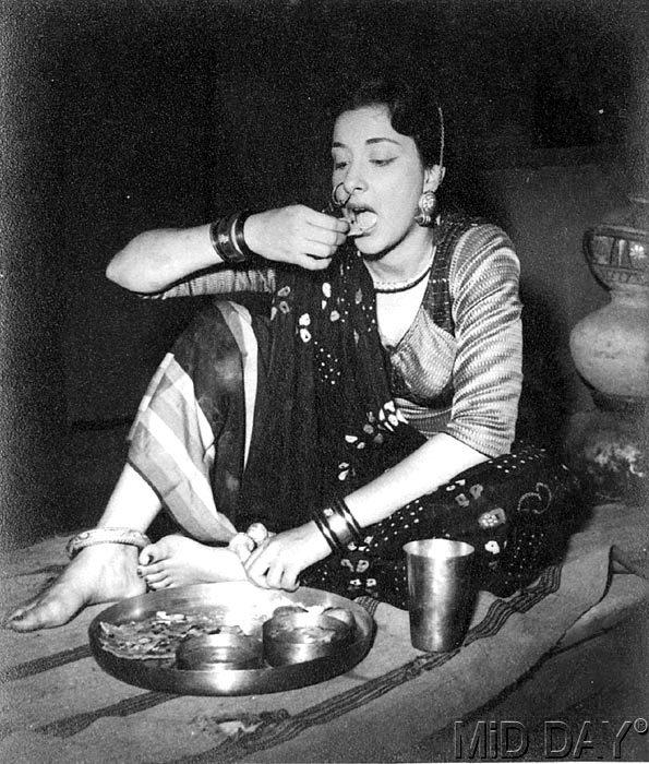 Nargis on the sets of Mehboob Khan's Mother India. The legendary Raaj Kumar played her on-screen husband in the film, while future hubby Sunil Dutt portrayed her rebellious younger son and Rajendra Kumar her older son.