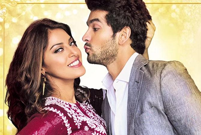 Wedding Pullav (2015): Anushka Ranjan and Diganth Manchale made their Bollywood debut together in Wedding Pullav, a film produced by Anushka's parents Shashi and Anu Ranjan. The film was directed by Binod Pradhan.