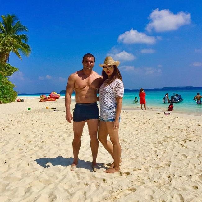 Sohail Khan: The actor and his wife Seema's younger son Yohan was born in June 2011 via surrogacy. However, Sohail never divulged any details regarding his birth.