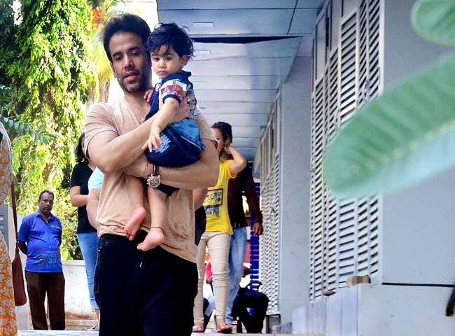 Tusshar Kapoor: In June 2016, news of Tusshar Kapoor becoming a single parent took everyone by surprise. Tusshar's son Laksshya was born via surrogacy. Talking about the same, Tusshar had told mid-day, 'Initially my parents were a little bit apprehensive whether I should announce the child to be one born through IVF and surrogacy or not. Because they were like 'You don't know how it is going to be taken in India, why even announce it, why don't you just tell friends, then the friends will tell more friends. Everybody in the country has been very accepting. That was a bit surprise for me because I thought there would be diverse views, some kind of 'oohs and ahas' about it, all kinds of opinion.'