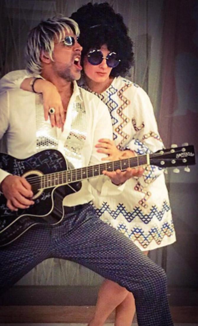 Akshay Kumar and Twinkle Khanna go retro! The power-couple and their social media PDA often make fans envy