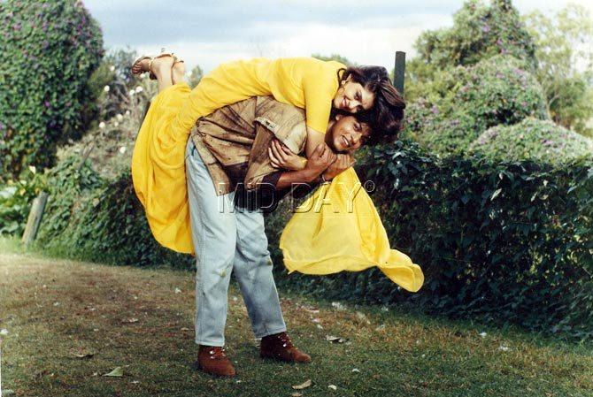 Shah Rukh Khan and Nagma on the sets of 'King Uncle' (1993)