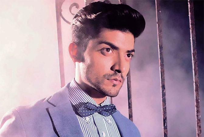 Gurmeet Choudhary: He rose to fame playing the role of Lord Ram in the TV series Ramayan (2008) which won him many awards and appreciation. He also participated in several reality shows like Jhalak Dikhhla Jaa, Nach Baliye 6 and Khatron Ke Khiladi 5. He made his Bollywood debut with Khamoshiyan in 2015. He later starred in Wajah Tum Ho, Laali Ki Shaadi Mein Laaddoo Deewana and Paltan.
