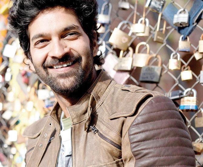 Purab Kohli: He won hearts with his performance in the much-loved TV show Hip Hip Hurray. Purab went on to host shows and turned VJ too. He made his Bollywood debut with Bus Yuhin (2003) opposite Nandita Das. He has since acted in films like My Brother... Nikhil, Bas Ek Pal, Woh Lamhe, Awarapan, Rock On!!, Shaadi Ke Side Effects and most recently Mission Mangal. He has also done a lot of digital shows.