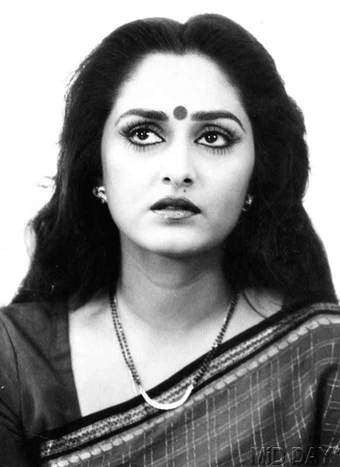 In 1986, Jaya tied the knot with producer Srikant Nahata. However, her marriage called for controversy as the producer was already married and had children from his first wife.