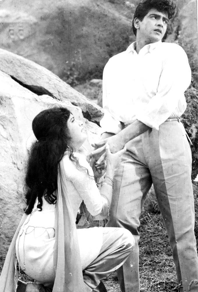 Though Jeetendra's first feature film was V. Shantaram's Navrang, his big Hindi film debut is considered as the 1964 movie - Geet Gaya Patharon Ne, directed by V. Shantaram!