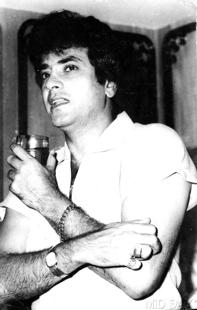 Born on April 7, 1942, in Amritsar, Punjab, Jeetendra's real name is Ravi Kapoor. His parents Amarnath and Krishna Kapoor were into the imitation jewellery business. Jeetendra was raised in Mumbai after his family moved to the city of lights.