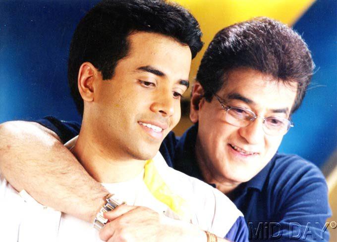 Jeetendra had a brief role in the 2002 film Kucch To Hai which starred his son Tusshar Kapoor and was produced by daughter Ekta Kapoor.