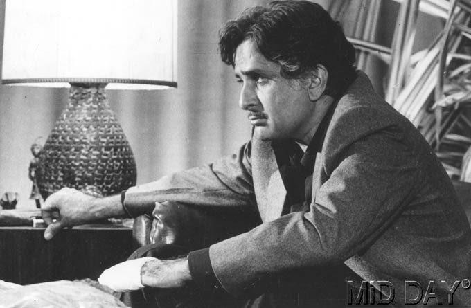 While actors were queueing up to play the lead role in the film, Raj strongly felt that only Shashi could play his younger self in this somewhat autobiographical tale. So he looked at his brother's schedule and coolly appropriated all the dates he had given other filmmakers. His frenetic lifestyle, which made a car his semi-permanent address, led to the nickname, 'taxi', the book says.