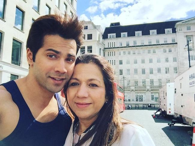 Varun Dhawan was born to filmmaker David Dhawan and Karuna Chopra on April 24, 1987. He has an older brother Rohit Dhawan, who is also a filmmaker. Rohit directed Varun in the 2016 action-thriller Dishoom, which starred John Abraham and Jacqueline Fernandez. (All photos/Varun Dhawan's official Instagram account)
In picture: Varun Dhawan with his mom Karuna Chopra.