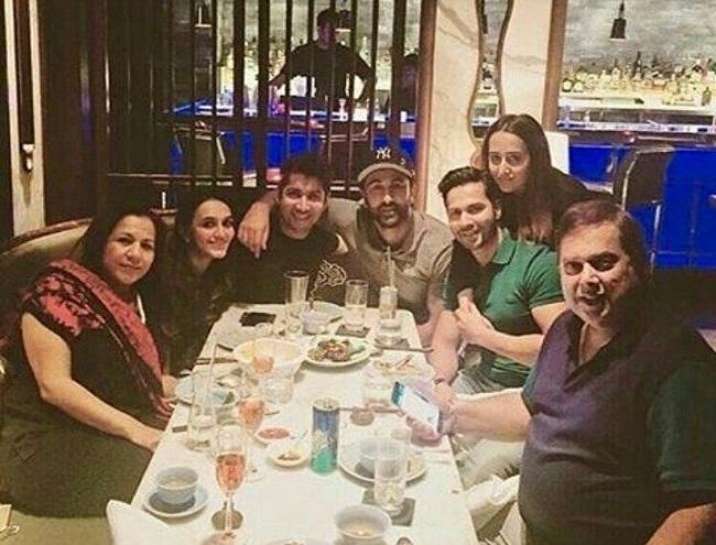 (L-R) Karuna Dhawan, Jaanvi Desai, Rohit Dhawan, Ranbir Kapoor, Varun Dhawan, Natasha Dalal and David Dhawan during a family dinner. The Kapoors and Dhawans are quite close, with Ranbir often in attendance at any special functions and celebrations.