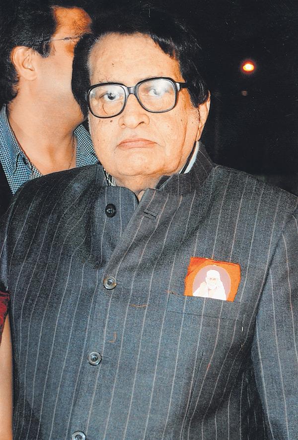 Very few know that it was veteran actor Manoj Kumar's movie Shirdi Ke Sai Baba (1977) that actually changed the image of Shirdi and made it what it is today by spreading its name all across the world. In 2006, the Shri Saibaba Sansthan Trust Shirdi honoured Manoj Kumar by renaming the 'Pimpalwadi Road' in Shirdi as 'Manojkumar Goswami Road'. This kilometre-long Pimpalwadi road is the only road that leads to the Shirdi Sai Baba Temple.