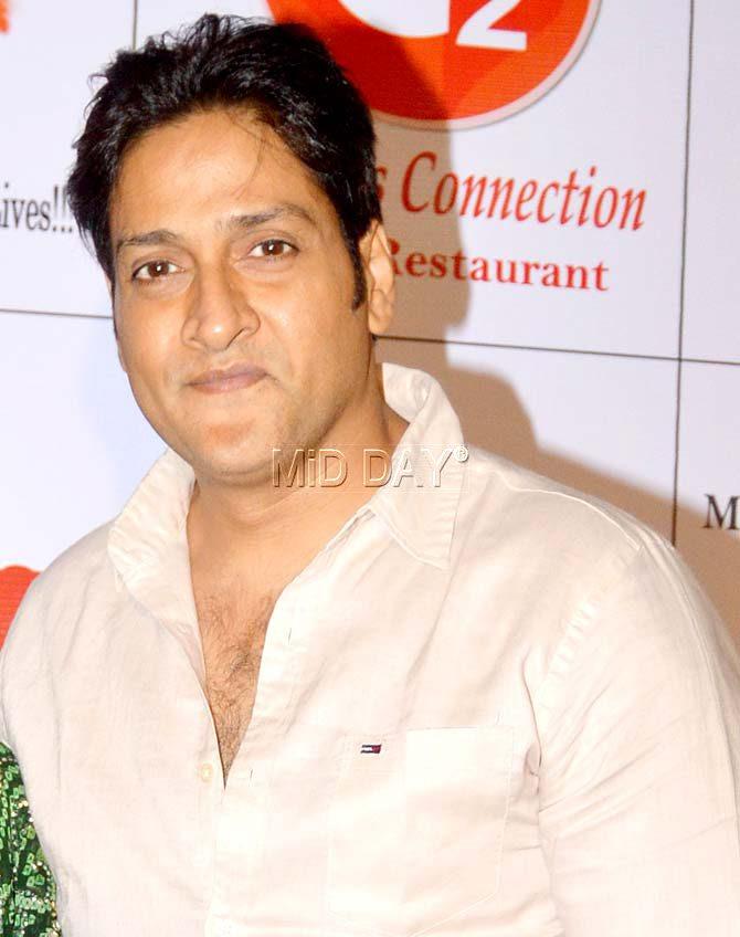 Inder Kumar worked in several films and starred alongside Salman Khan in Kahin Pyaar Na Ho Jaaye, Tumko Na Bhool Paayenge and Wanted. He was working on a film titled Phati Padi Hai Yaar before his untimely demise.