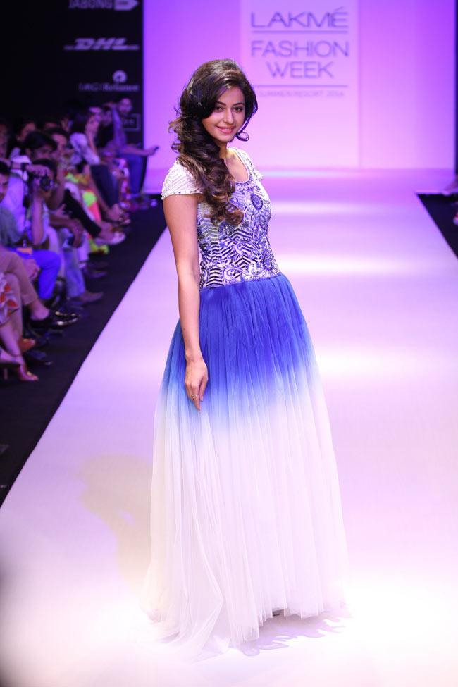 Rakul Preet Singh poses on the ramp