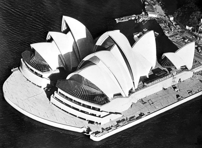 Sydney Opera House: The Sydney Opera House, a multi-venue performing arts centre is one of the 20th century's most famous and iconic landmarks in Australia. It is located in Sydney, New South Wales of Australia.