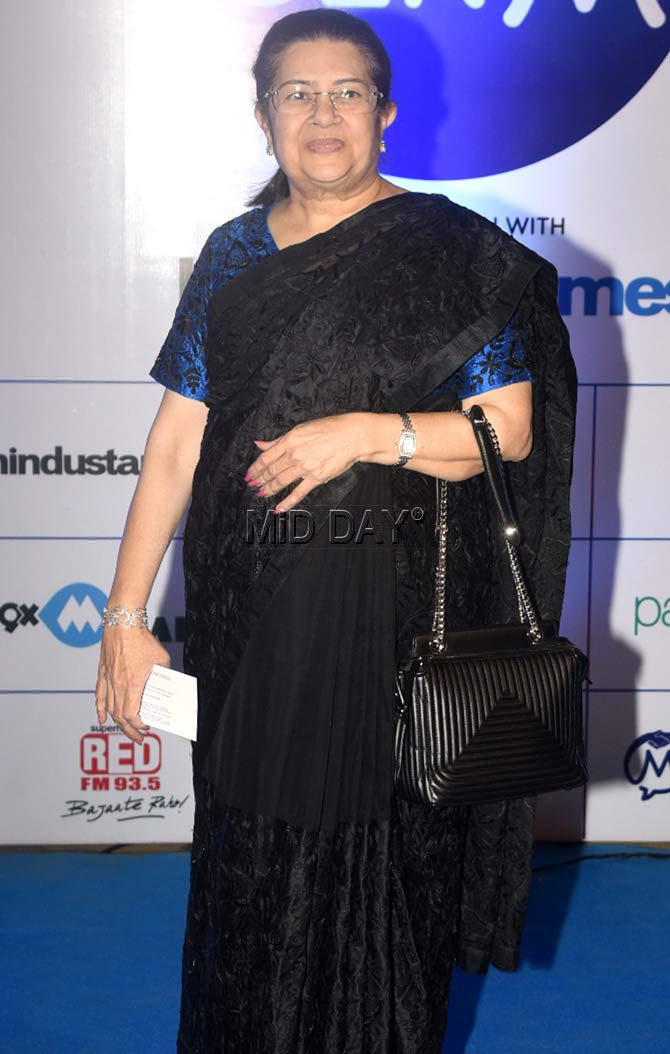 Kumar Mangalam Birla's mother, Rajashree Birla was also present at a concert Arijit Singh held at Bandra, Mumbai