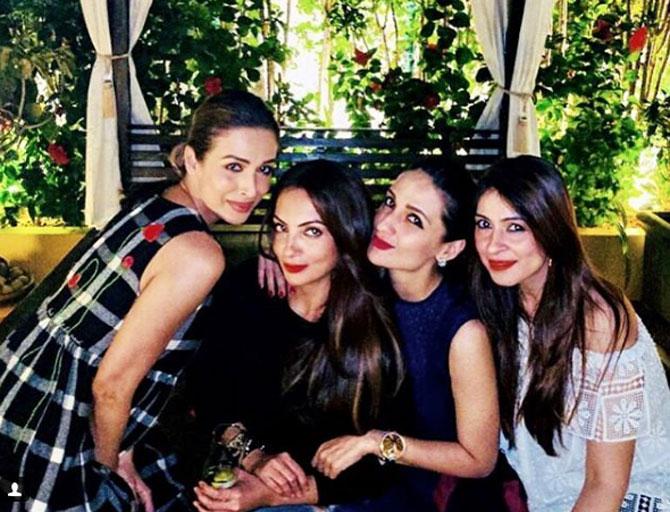 Anu Dewan and husband Sunny Dewan are often found with friends at social gatherings where they go clubbing on Friday and Saturday nights