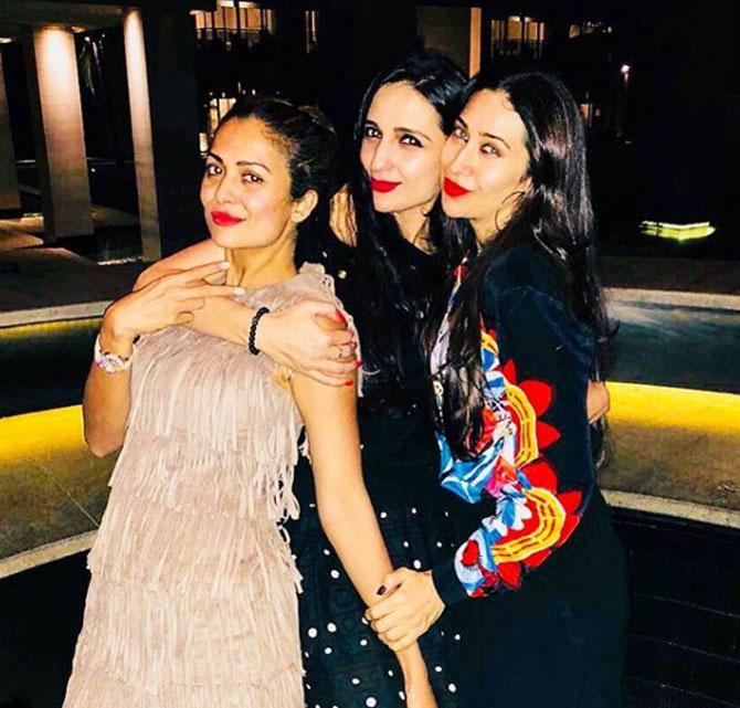 Anu Dewan is a socialite married to business tycoon Sunny Dewan. The couple has two kids. Anu loves to party with her Bollywood friends. All pics/Anu Dewan's official Instagram account In Picture: Anu Dewan with Karisma Kapoor and Amrita Arora Ladak. 