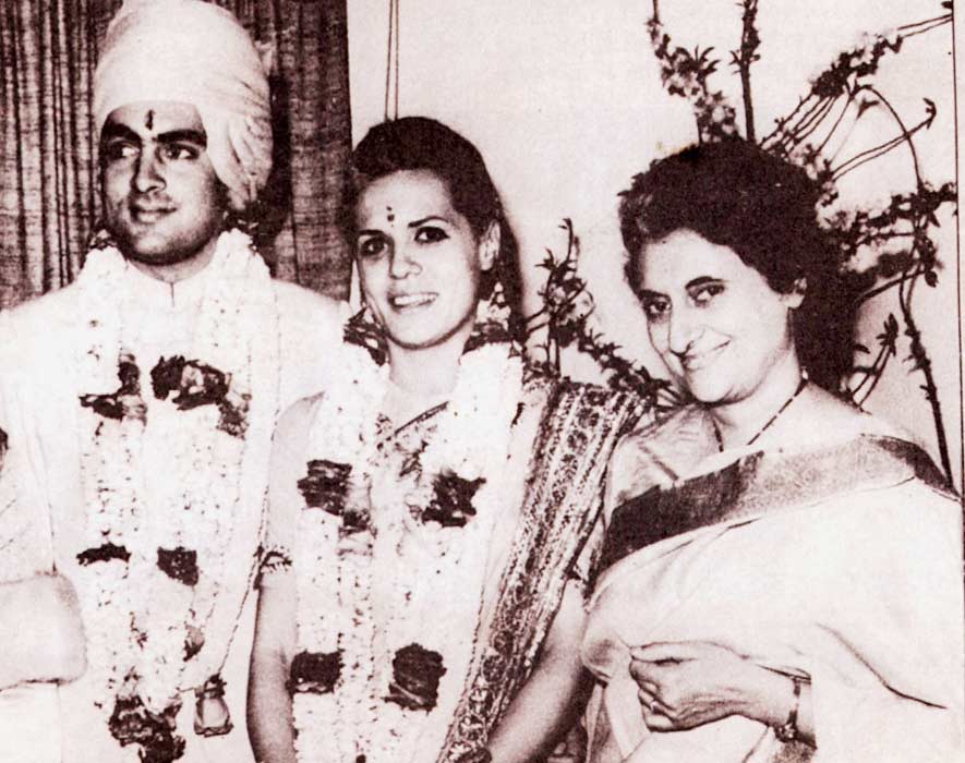 Rajiv and Sonia with Indira Gandhi on their wedding day in 1968. (Pic/Mid-Day archive)