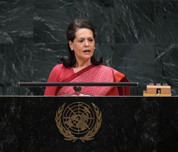 Sonia Gandhi speaks at the informal meeting on 'International Day of Non-Violence' during the 62nd session of the UN General Assembly on 2 October 2007 at the United Nations in New York.