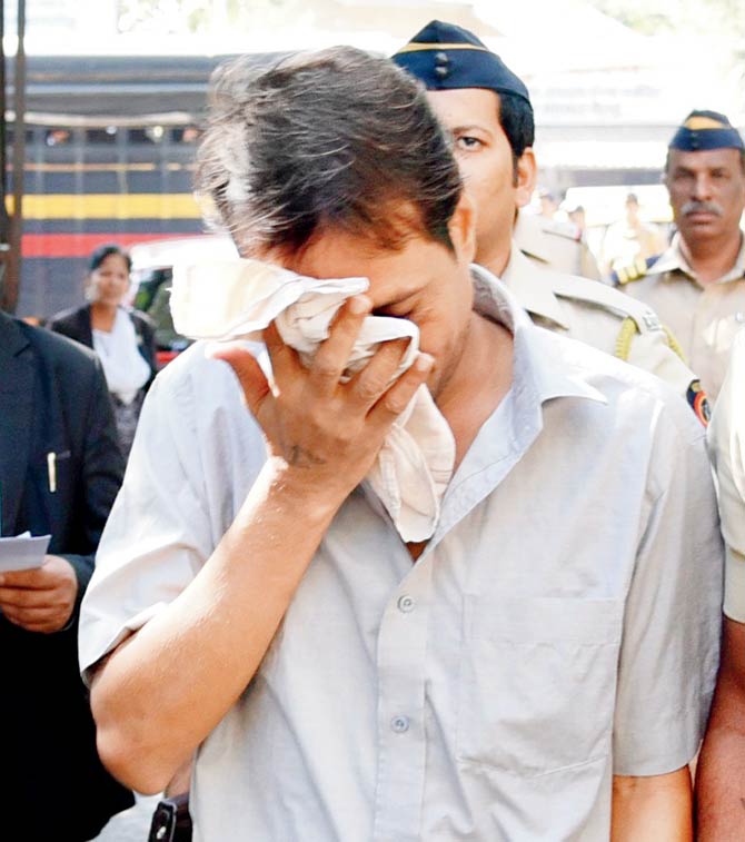 On April 24, 2012, the day Sheena was murdered, Indrani bought six bottles of medicines, one of vodka and two small water bottles, Rai said. On reaching home she asked Rai to add the medicines to the liquor and water bottles. It was Indrani who gave the drug-laced water to Sheena when she arrived that evening. (IN PICTURE: Shyam Rai)