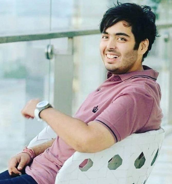It was tough for Anant Ambani during his initial weight loss days as he suffered from chronic asthma. The medication he took, led to 'medicine induced-obesity'  
