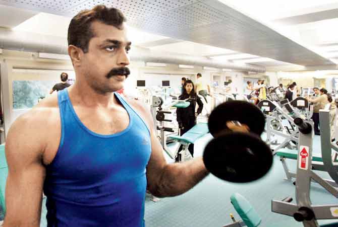 Known for his physique Himanshu Roy was a fitness buff and has been known to spend close to three hours in the gym. His treating doctor, Dr. Nagarkar believe that it was `Weakness and depression must have broken him from within. I don`t think he did because he was suffering from cancer.`  In picture: A picture taken in 2007 shows the fitness freak that Himanshu Roy was