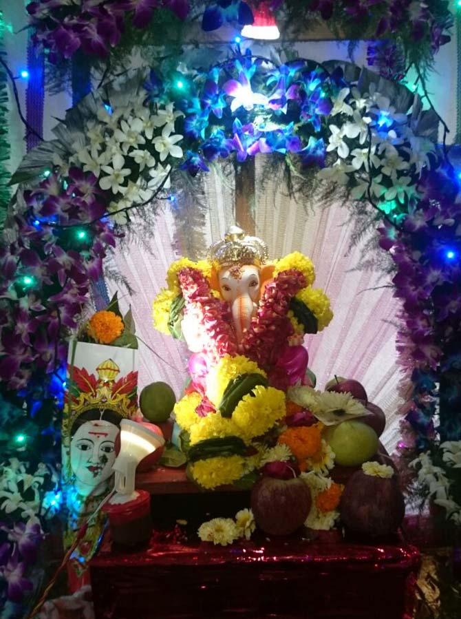 Eco-friendly Ganpati of Uttam Desai and family from Borivali East