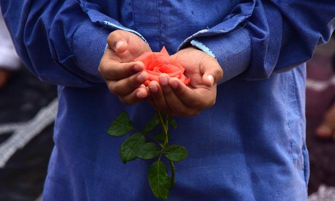 A Muslim praying at Bandra Masjid outside Bandra Station (west) and celebrating Eid and on Monday. Pic/ Suresh Karkera