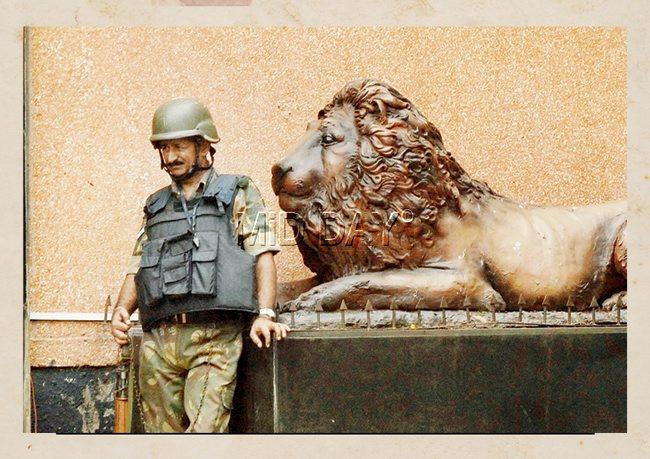 Lion Gate at Shahid Bhagat Singh Road: The Royal Indian Navy mutiny (also called the Bombay Mutiny) was a revolt by Indian sailors on board ship and shore establishment at Bombay (Mumbai) harbour on February 18, 1946. The Lion Gate was one of the spots to witness this. Inspired with nationalist fervour, poor conditions and tired of being bossed around by British officers, the sailors revolted. From the initial start point in Mumbai, the revolt spread from Karachi to Kolkata and ultimately involved 78 ships, 20 shore establishments and 20,000 sailors