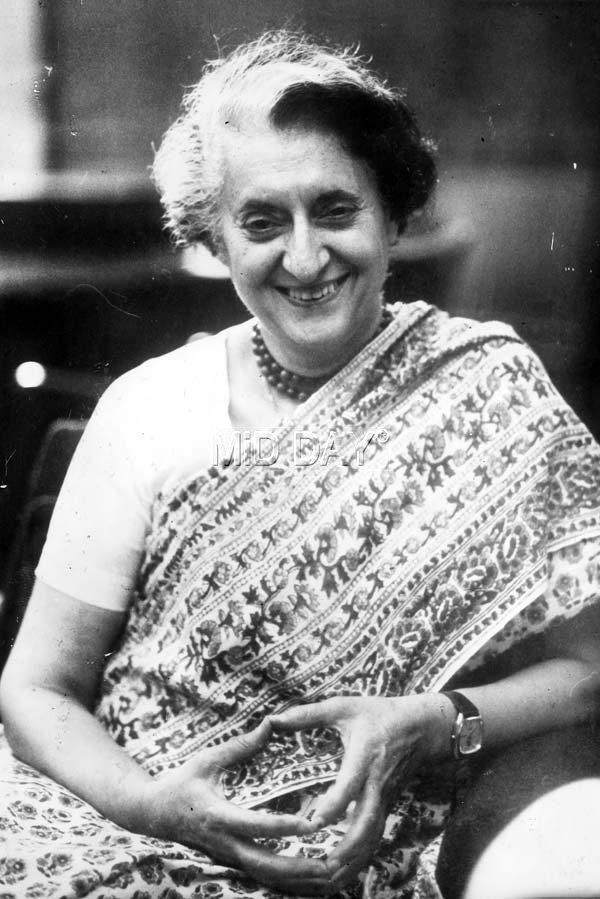 Invoking article 352 of the Indian Constitution, Indira Gandhi granted herself extraordinary powers and launched a massive crackdown on civil liberties and political opposition. The Government used police forces across the country to place thousands of protestors and strike leaders under preventive detention