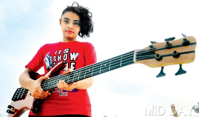 #16 Mohini Dey/bass player, 17  ONE of the most dazzling bassists in India, Mohini Dey is only 17 years old. And like most child prodigies, she began doing concerts and recordings at the age of 10. Among her many achievements, she's performed with tabla maestro Ustad Zakir Hussain, composer A R Rahman, keyboardist Louis Banks, drummer Ranjit Barot and American guitar wizard Mike Stern. The daughter of well-known bass player Sujoy Dey, Mohini became fascinated with the instrument when she was three. She would see her father playing, and soon began learning from him. When she was 11, she began playing with Ranjit Barot, and there's been no looking back ever since. Like most young musicians, Mohini had to maintain a balance between her music schedules and her studies. But her aim was to be as versatile as possible, and she thus played with musicians from the jazz, funk, blues, fusion, Hindustani classical and Carnatic streams. Her experience with Louis Banks's band Ganga Shakti gave her fresh exposure. Mohini is currently working on her album. That will be worth checking out. u2014 Narendra Kusnur