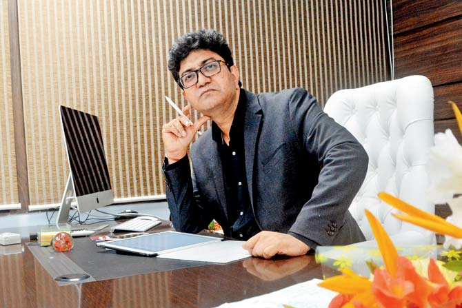 At inaugural function of the International Film Festival of India (IFFI) near Panaji, Prasoon Joshi said, 'We are trying to follow processes. Instead of arguments, attempts are being made to have a dialogue on the issue.'