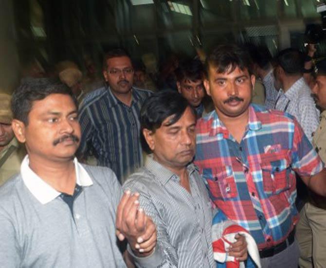 Saradha Group financial scandal: One of the biggest scandals to rock India, especially West Bengal the Saradha Group financial scandal was unearthed in 2013. The total amount involved was 40,000 crores, and the perpetrators were Kunal Ghosh, Sudipto Sen, Madan Mitra and many more. The scandal came about after the collapse of a Ponzi scheme being run by the Saradha Group, a consortium of over 200 private companies that was believed to be running collective investment schemes popularly known as chit funds. As a result of this scam, Rajya Sabha MP Kunal Ghosh (All India Trinamool Congress), the Odisha MP Ramchandra Hansda (Biju Janata Dal) MLA Pravat Tripathy (Biju Janata Dal), former Odisha MLAs Subarna Naik (Biju Janata Dal), Hitesh Kumar Bagarti (Bharatiya Janata Party) and All India Trinamool Congress MLA Madan Mitra were also arrested in relation to this case