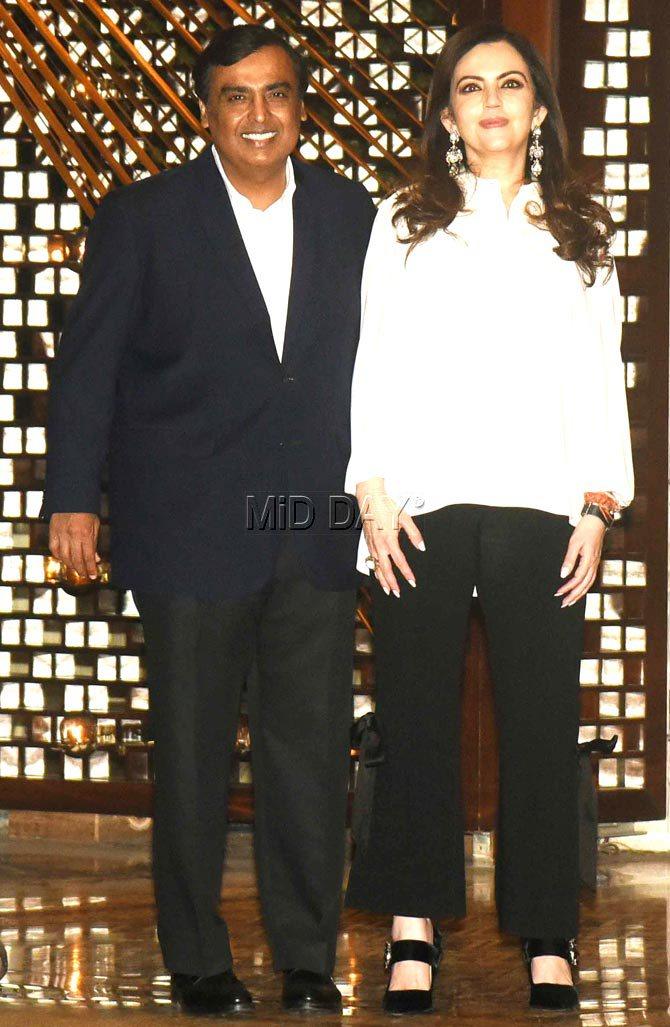 Mukesh Ambani with wife Nita Ambani at his bash welcoming London Mayor Sadiq Khan