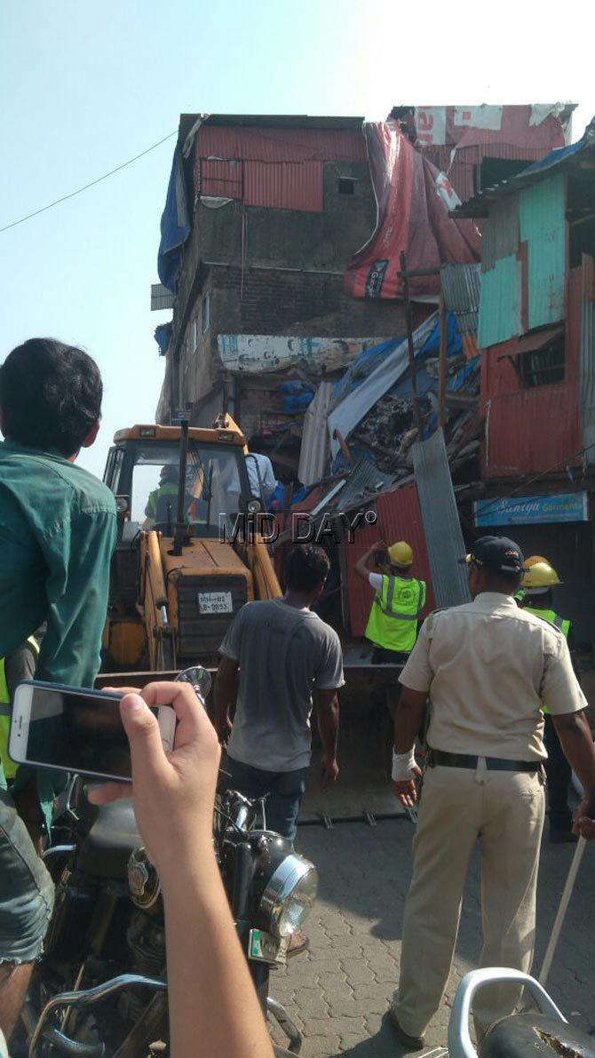 Earlier Brihanmumbai Municipal Corporation and Western railway had carried out demolition at Bandra East