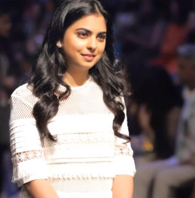 Isha Ambani has a twin brother Akash Ambani. Besides Akash, Isha also has a younger brother, Anant Ambani, and the three are extremely close to each other. The Ambanis are a close-knit family.