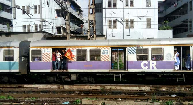 Central Railway has made elaborate arrangements to deal with the rush on account of 'Maratha Kranti Morcha' (Pic/Yogesh Chavan)
