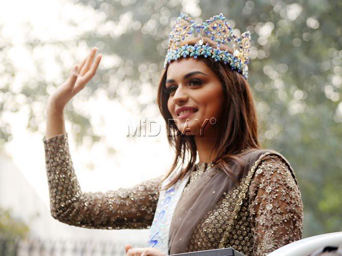 Manushi Chhillar was crowned by Miss World 2016 Puerto Rico's Stephanie Del Valle in China on November 18