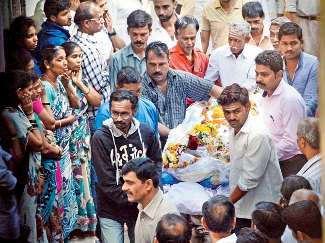 'My son died because they were trying to save a person coming towards them on a cycle,' wailed Pandu Todkar, Kedar Todkar's father. 'Kedar was an extremely nice boy who wanted to achieve big in life. Now, it's been cut short.'   (in pic) Kedar Todkar's father mourned his son. Pic/ Sayyed Sameer Abedi